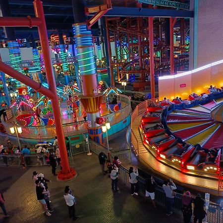 Genting World Deluxe Room Гентинг-Хайлендс Экстерьер фото